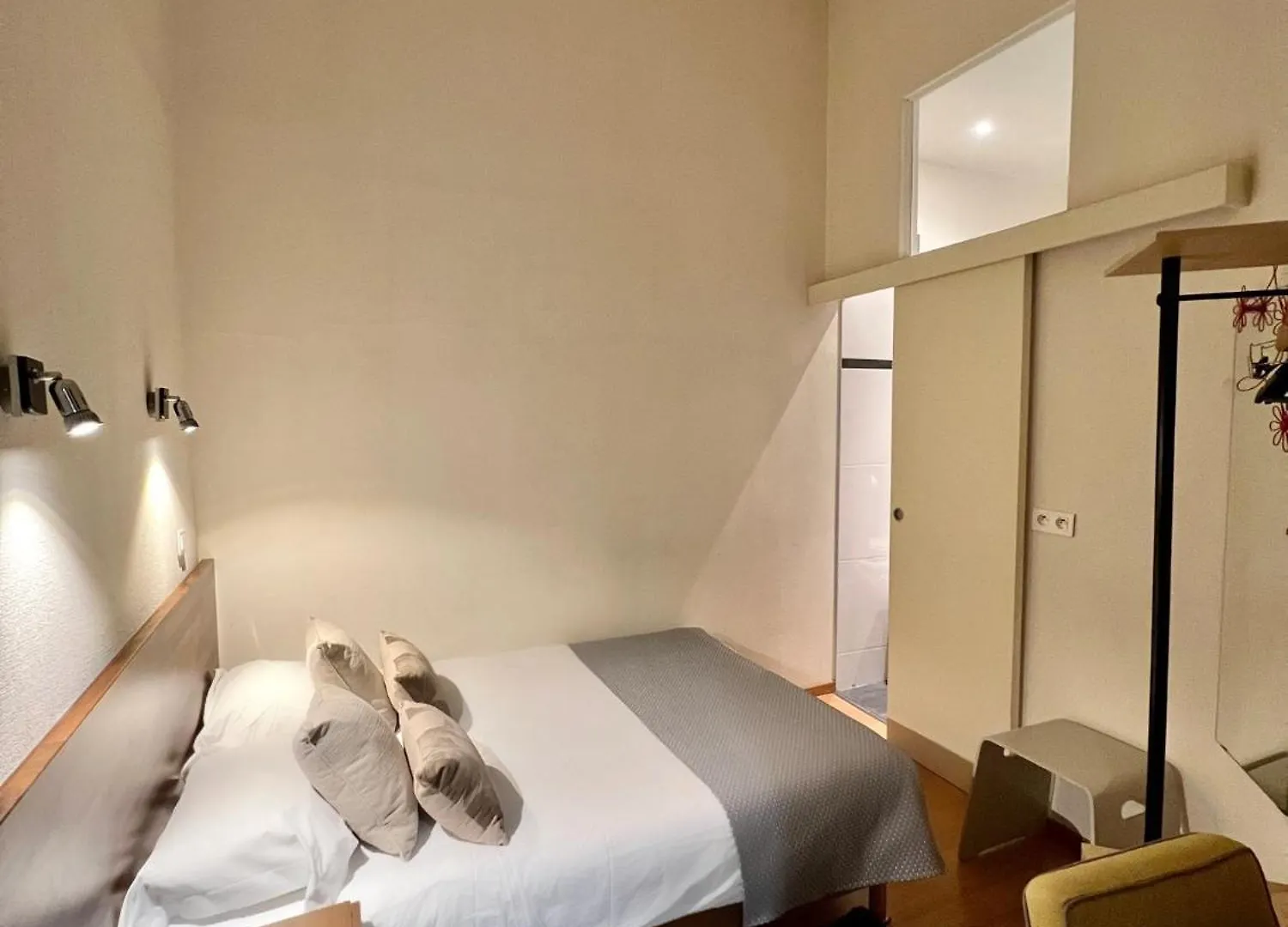 Des Beaux Arts Hotel