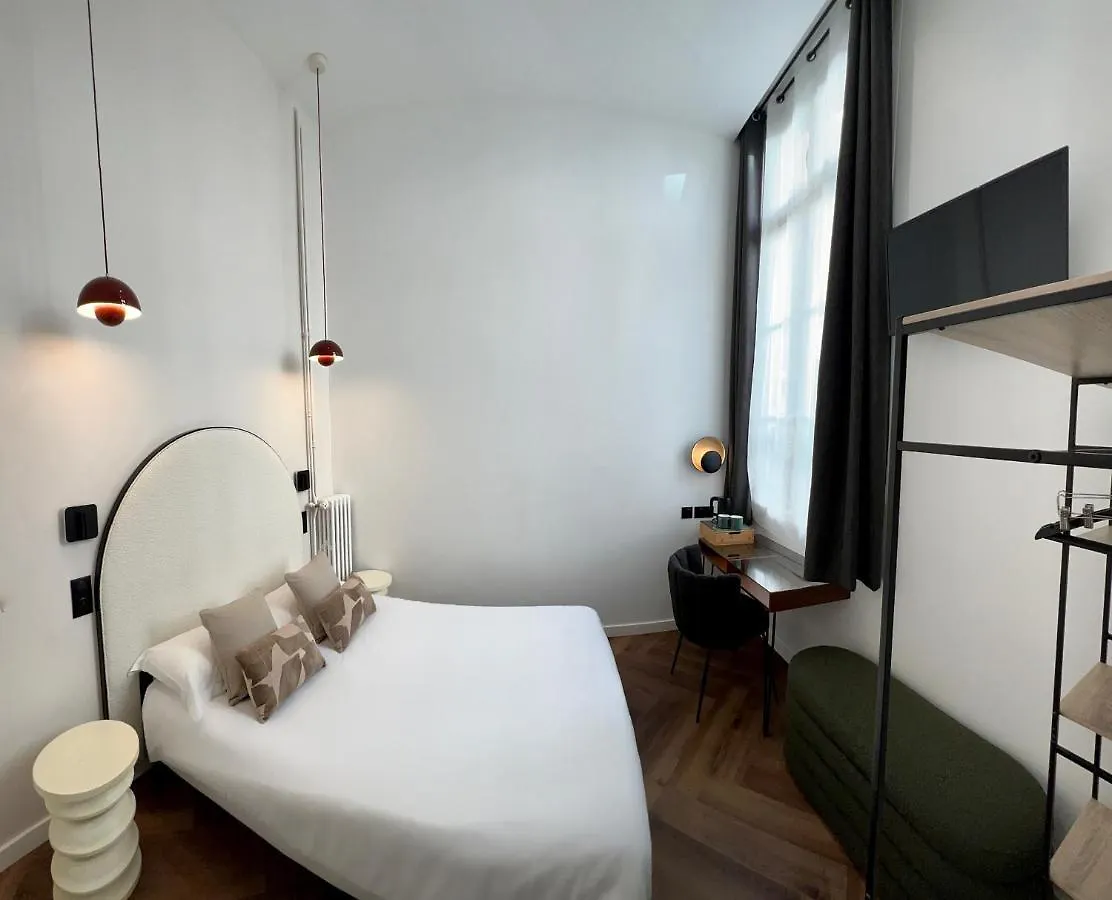 Hotel Des Beaux Arts Paris