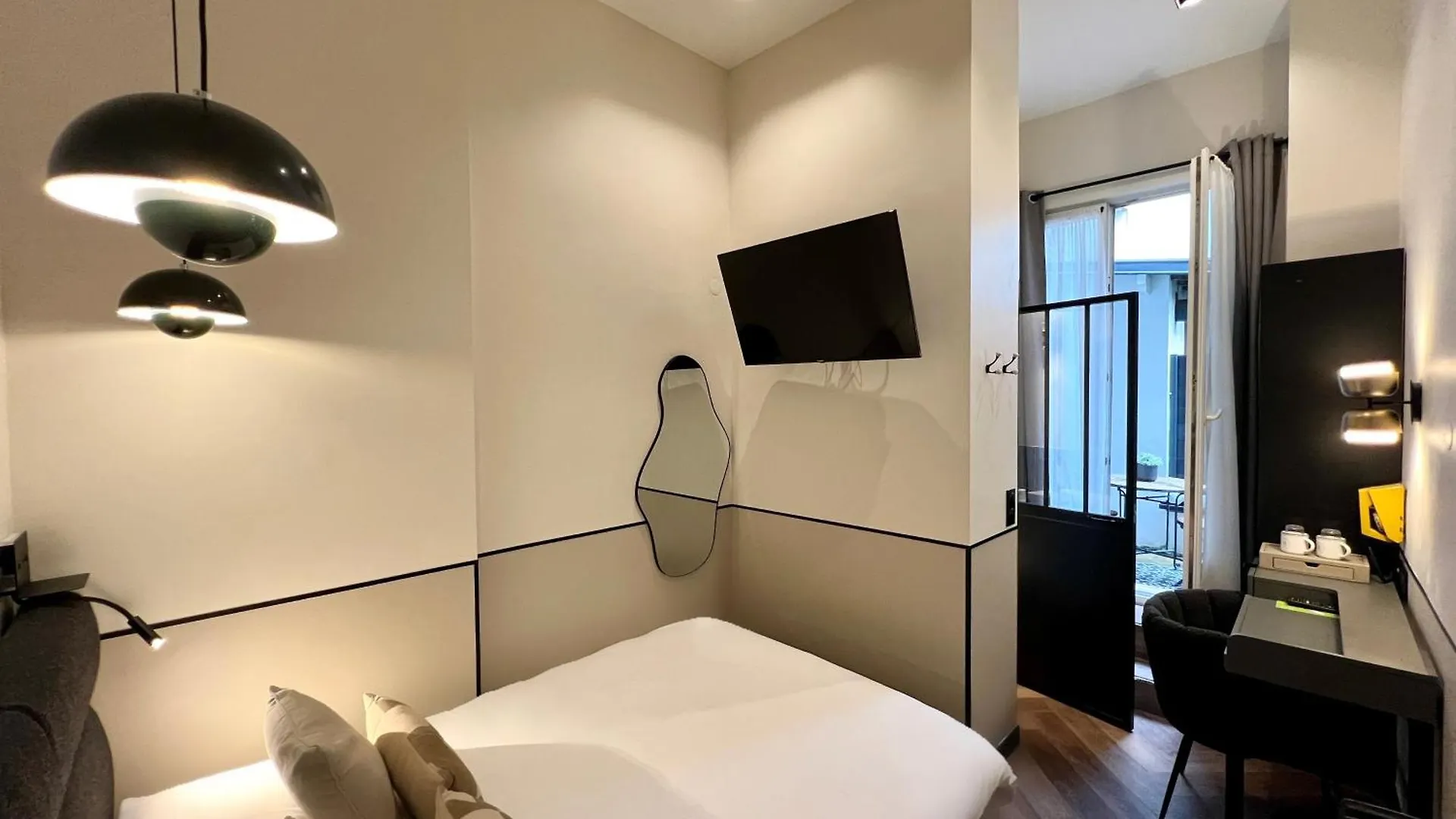 Des Beaux Arts Hotel